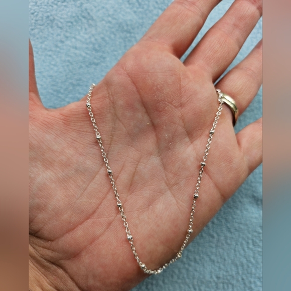 Avon Set Of Three Shimmering Anklets Set, Silvertone, Rhinestones, NIB - Picture 8 of 13